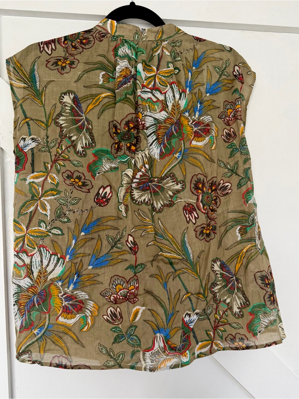 Banana Republic Tan Sleeveless Floral Print Blouse